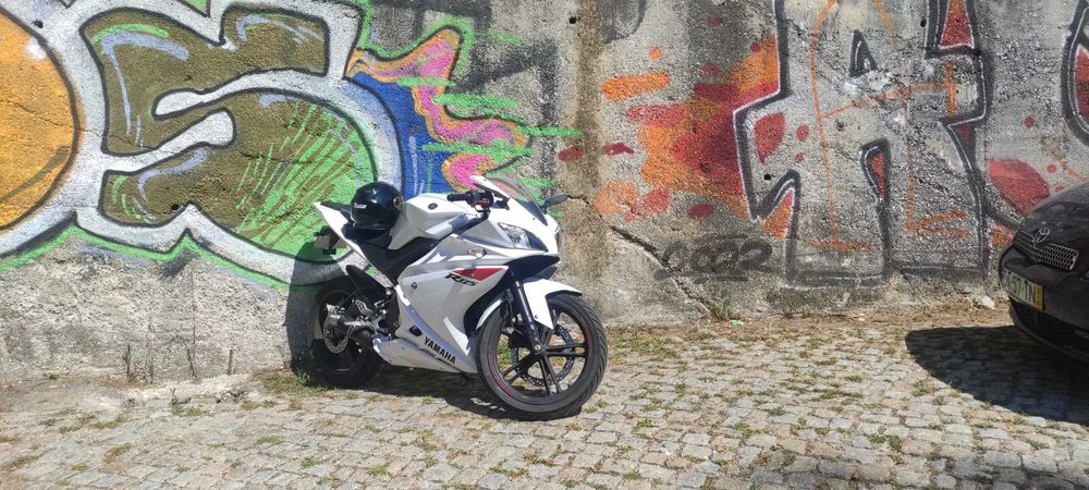 Yamaha YZF R-125