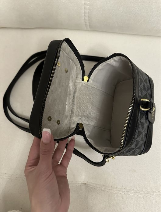 Стильна сумочка в стилі Louis Vuitton