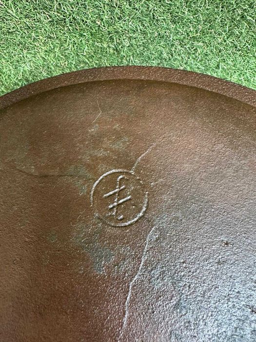 Panela de 60 Litros antiga e rara, pote de ferro fundido com três pernas, antiguidade