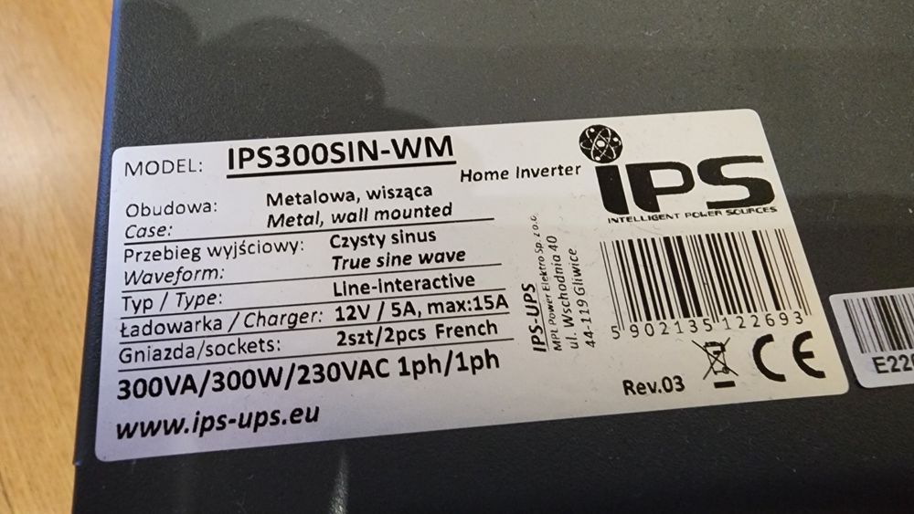 Інвертор IPS 300SIN-WM