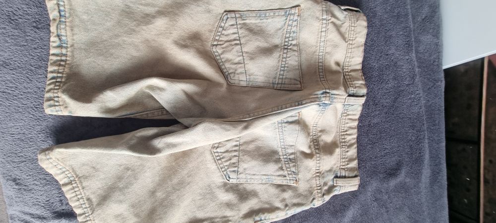 Spodenki jeansowe chłopięce r. 146