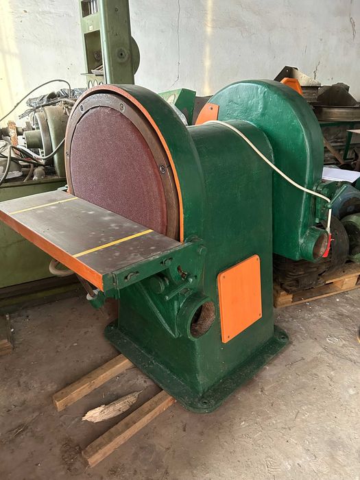 Szlifierka tarczowa dwustronna okrągła fi 620-stan bardzo dobry