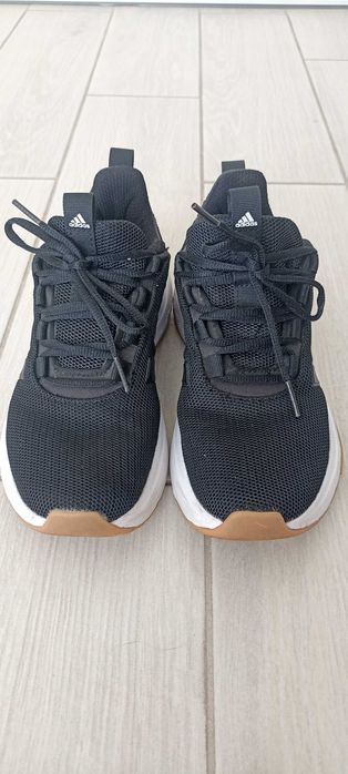 Adidas жіночі кросівки оригінальні повсякденні RACER