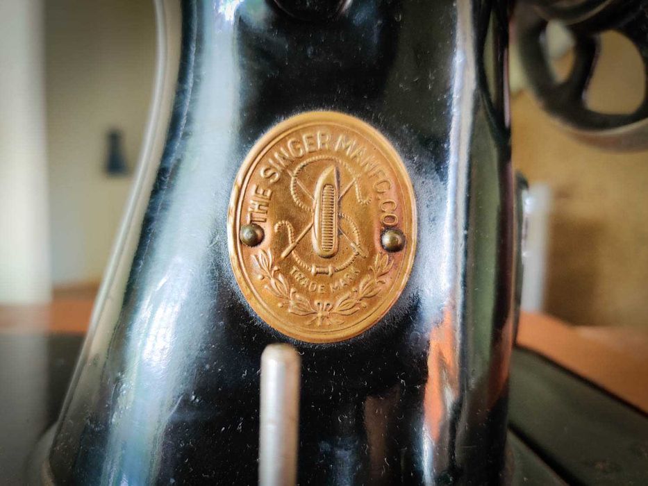 Máquina de Costura Singer nº 15 (Classe 15k80, modelo de 1949)