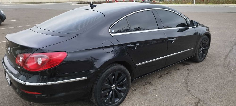 Фольксваген СС 2010 року