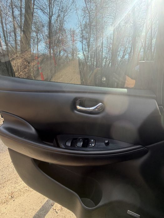 Nissan Leaf 2014