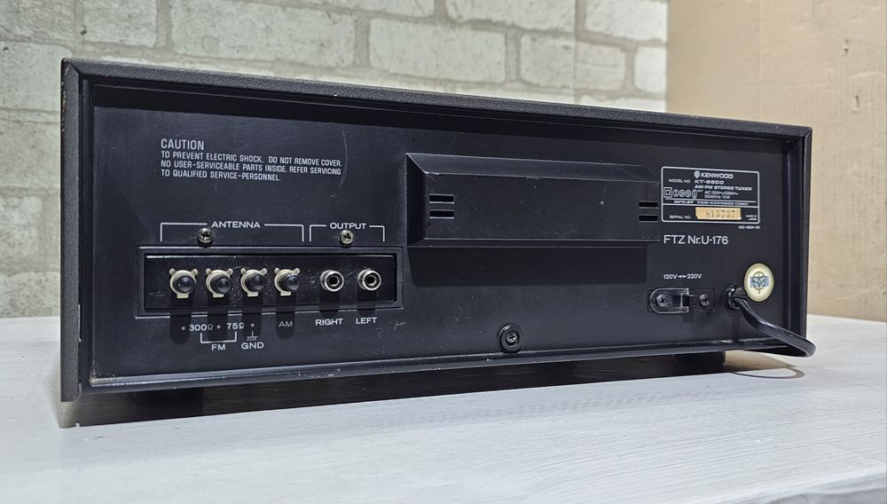 AM/FM стерео тюнер Kenwood КТ-5500, б/У з Німечини