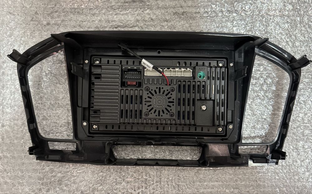 Штатная Магнитола Opel Insignia 2008-2015 на Android 4/64 CarPlay