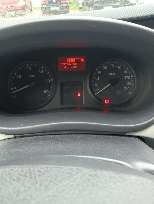 Renault trafic impecável