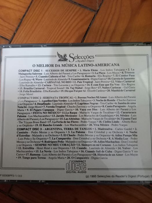 2 caixas cds duplos ,O melhor da musicas americo- latinas