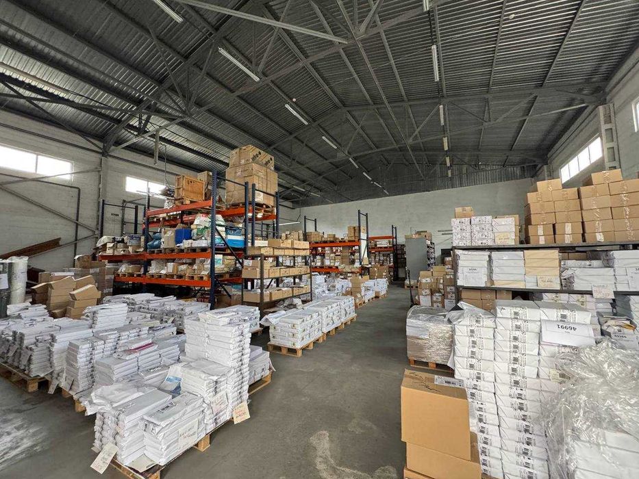 Продаж складського приміщення 2030 м2 Дарницький район м. Київ  БЕЗ %