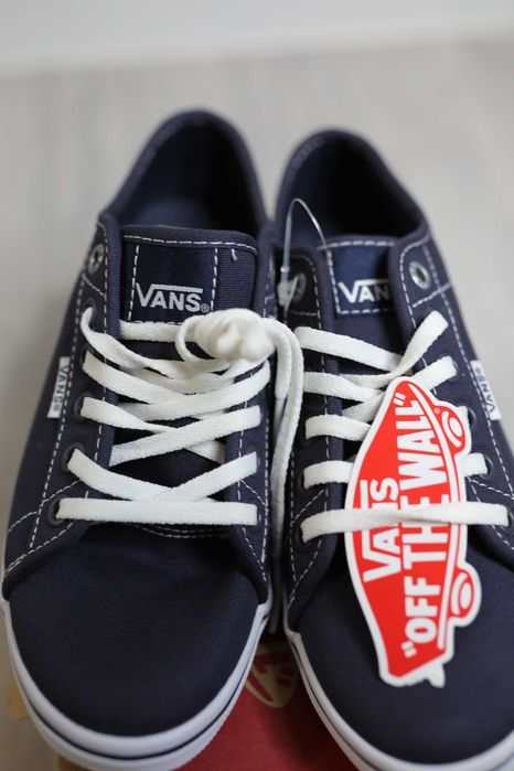 buty Vans VN-0 UDO7HL r. 35 22cm z metka