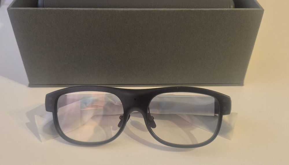 Okulary AI tłumaczenie mowy na tekst, napisy. Tłumacz 140 jezyk.