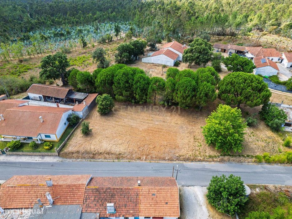 Terreno Rústico Urbanizável - Calvaria de Cima - Porto de Mós