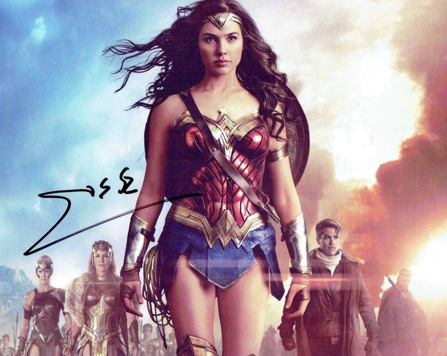 Gal GADOT - autograf, fotografi 20x30 cm