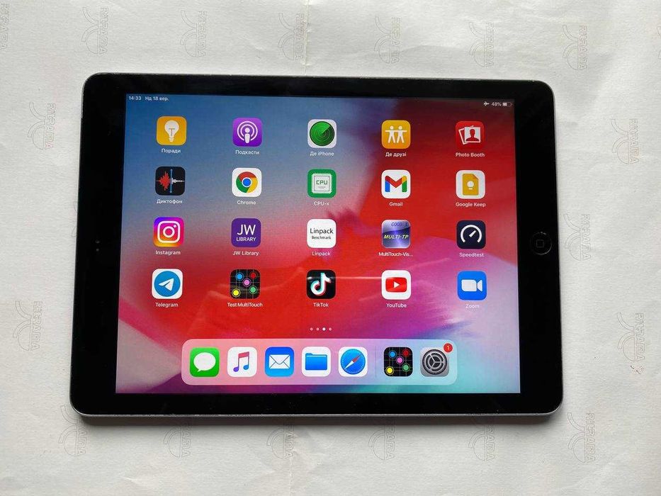 Apple iPad Air Wi-Fi +  Lte 32 gb можна ставити сім карту