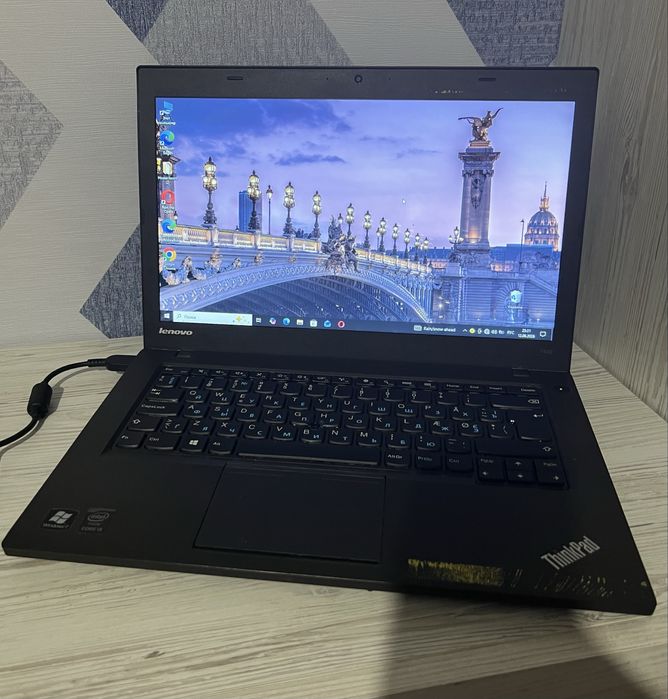 Продам ноутбук Lenovo