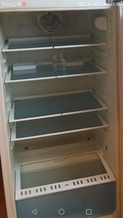 Frigorífico da marca Bosh Ventilado impecável 1,70x60x59