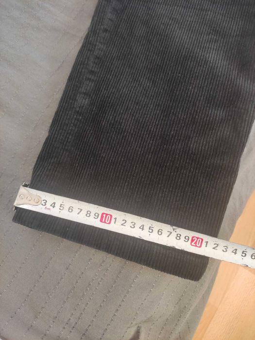 sprzedam spodnie sztruksowe BRAX