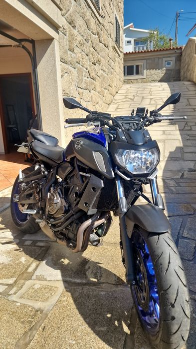 Yamaha MT-07 (35kw)(só teve 1 dono)(preço negociável)