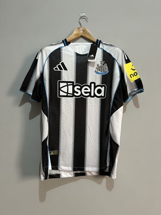 Camisola Newcastle