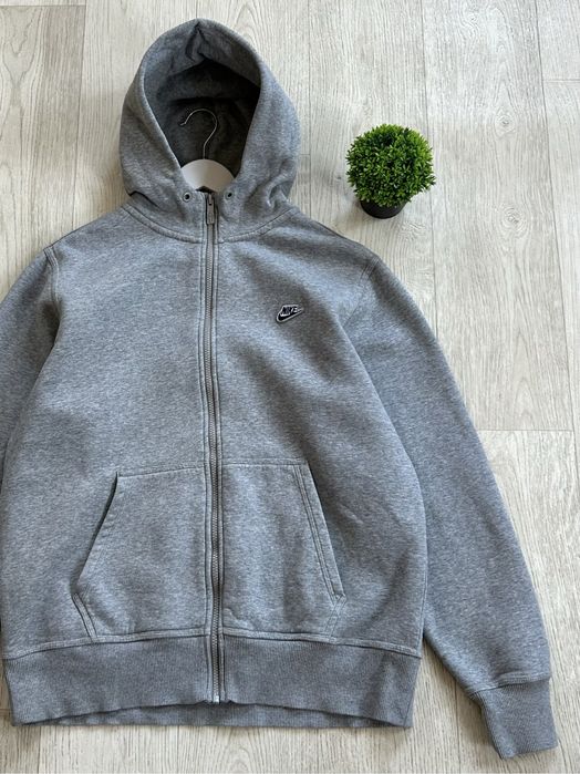 zip hoodie nike vintage - купить мужскую одежду - Цена на OLX.ua