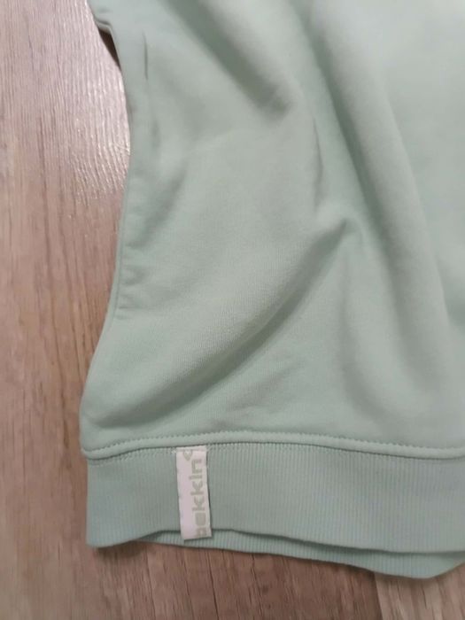 Dres damski Bekkin.