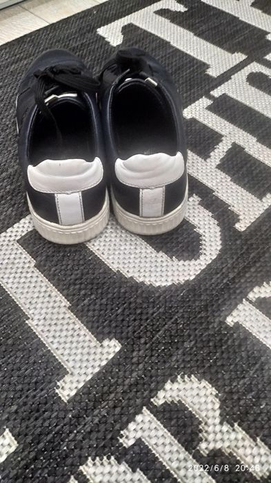 Продам туфли-мокасины для мальчика