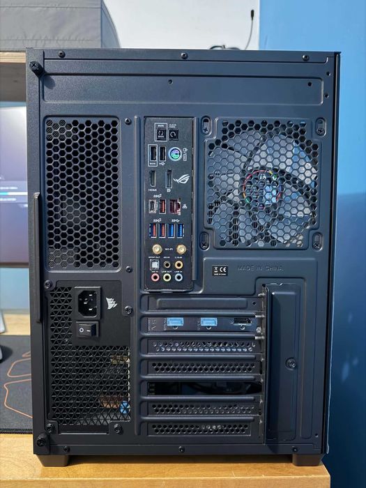 PC Gaming i9-9900K Radeon RX 9060XT RDNA Nitro+ 1TB SSD 32GB RAM