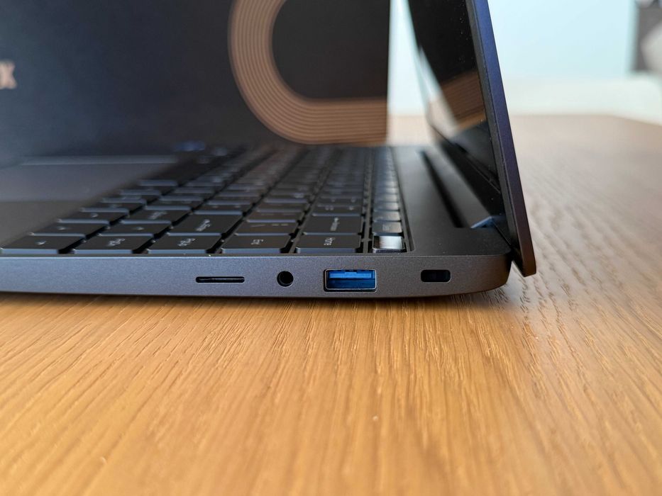 Portátil Chuwi CoreBook X 14" (16GB RAM / 512GB SSD) | Como Novo