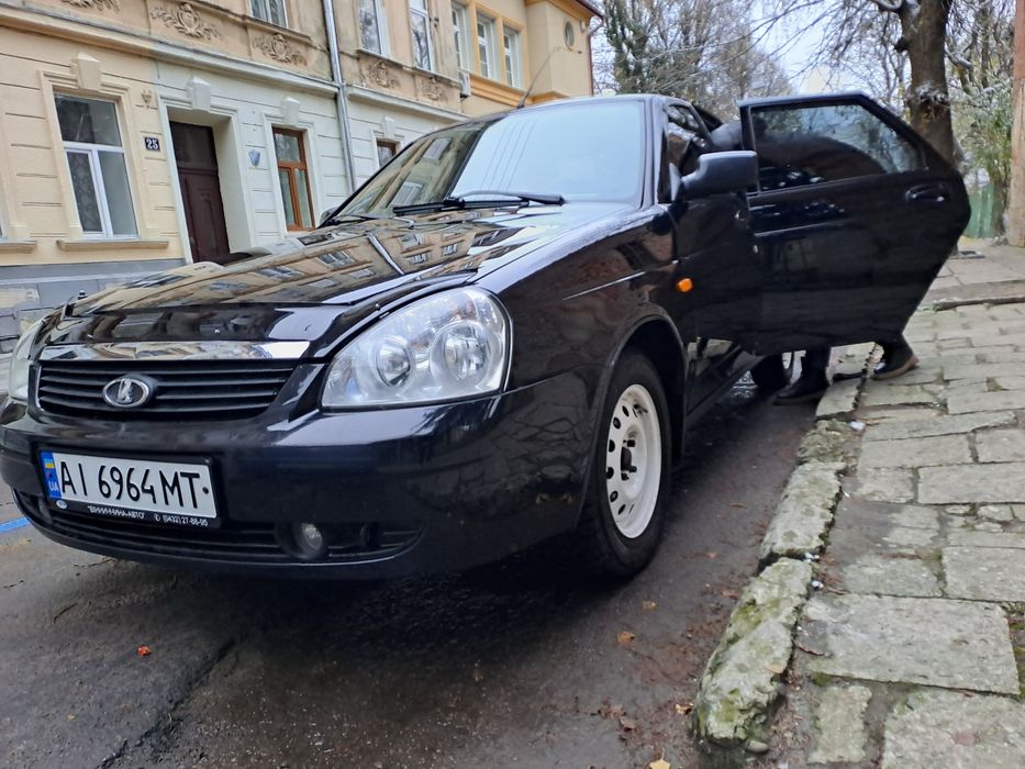 Lada Priora в гарному стані
