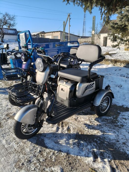 Електроскутер Електротрицикл  Corso Ostin 1200w графенові акб