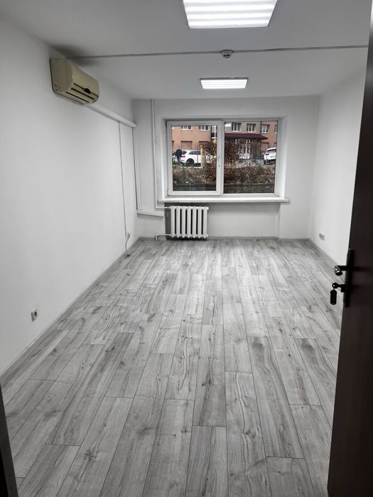 Оренда офісних приміщень рвзних площ. Водогінна