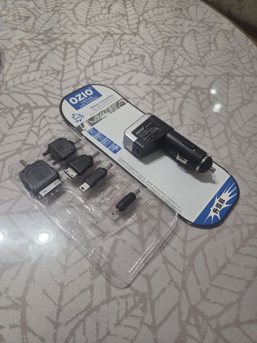 Зарядний пристрій до прикурювача авто  Ozio