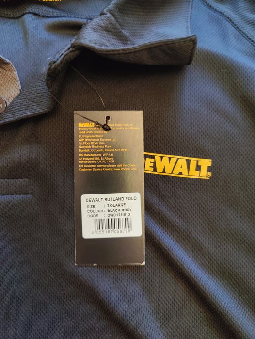 Футболка  polo Dewalt.