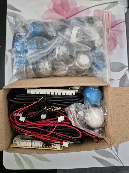 Przyciski jak z gier automaty