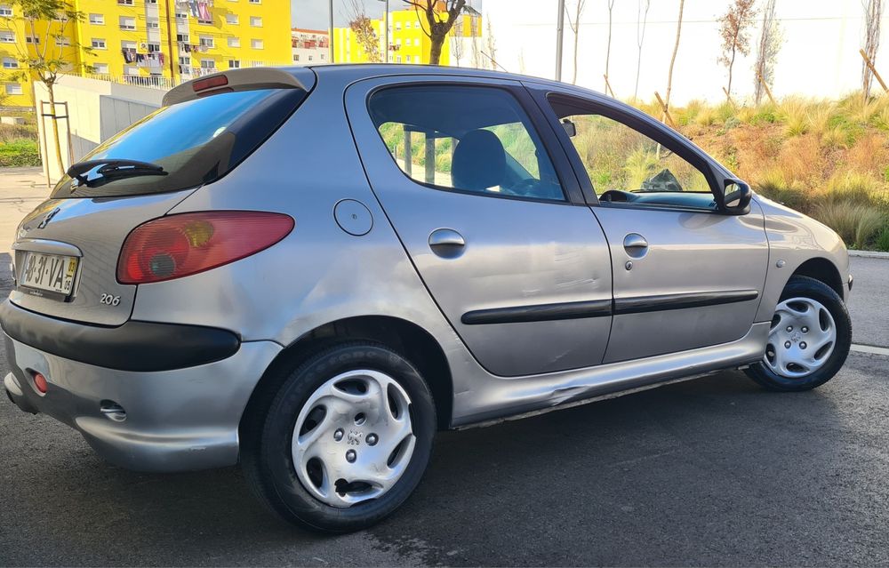 Pegeout 206 1.1 gasolina