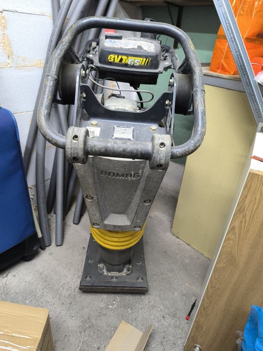 Zagęszczarka skoczek Bomag