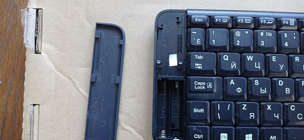 Клавіатура  Logitech