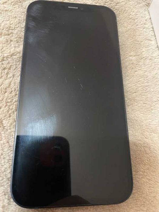iPhone 12 64GB dobry stan