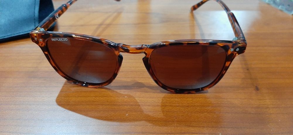 Oculos de sol reflexso novos