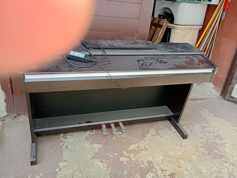 Pianino elektroniczne