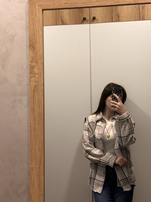 Нова сорочка в клітинку оверсайз тепла рубашка в клетку жіночий одяг