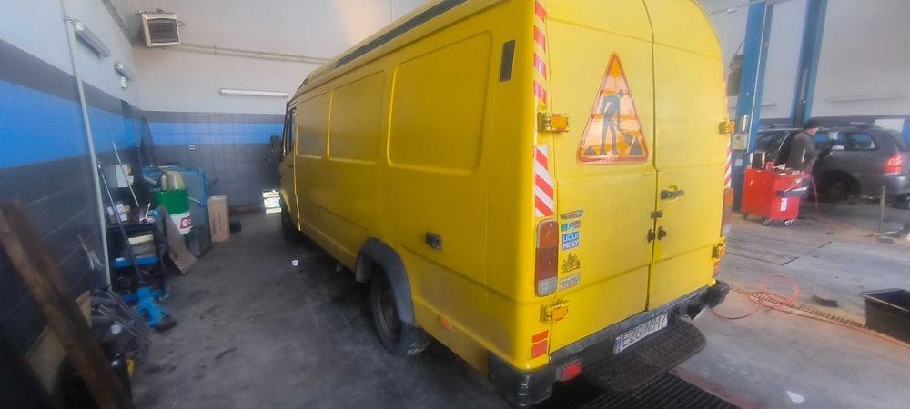 Mercedes 310 d kaczka