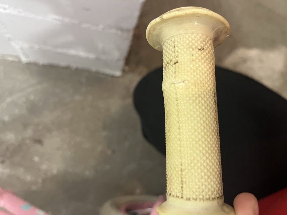 Rowerek biegowy dla dziewczynki