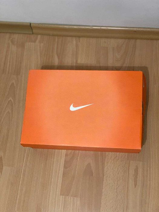 Nike Kyrie 8 Orca баскетбольні Кросівки