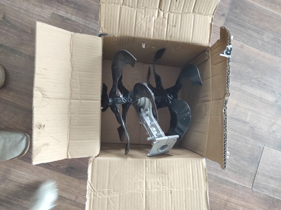 Glebogryzarka adapter do kosy spalinowej