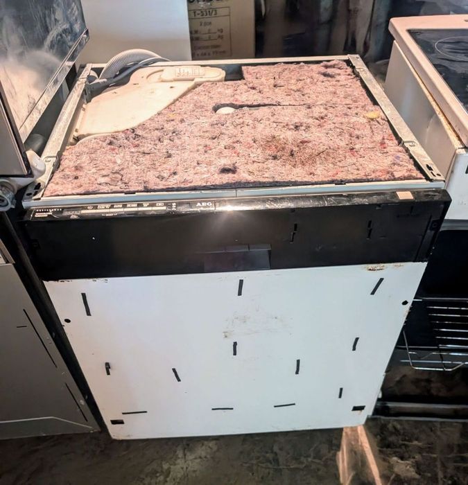 гуртом посудомийки 2 MIELE ,3 AEG з Європи.
