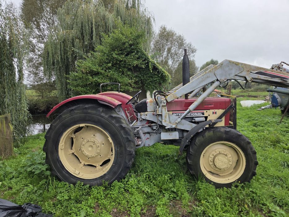 International Harvester 724 AS 4x4 + TUR – sprawny – dokumenty