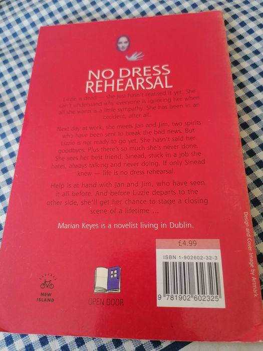 No Dress Rehearsal. (inglês). Portes de envio incluídos.